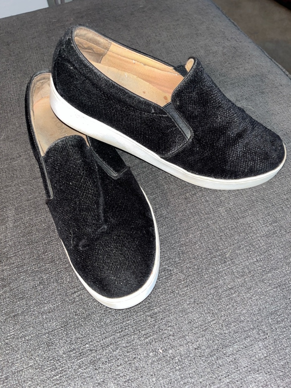 VIONIC Black Slip-On Women's Sneakers - Casual Everyday Style